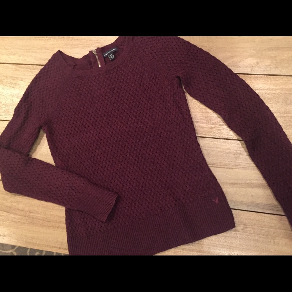 AE Burgundy sweater